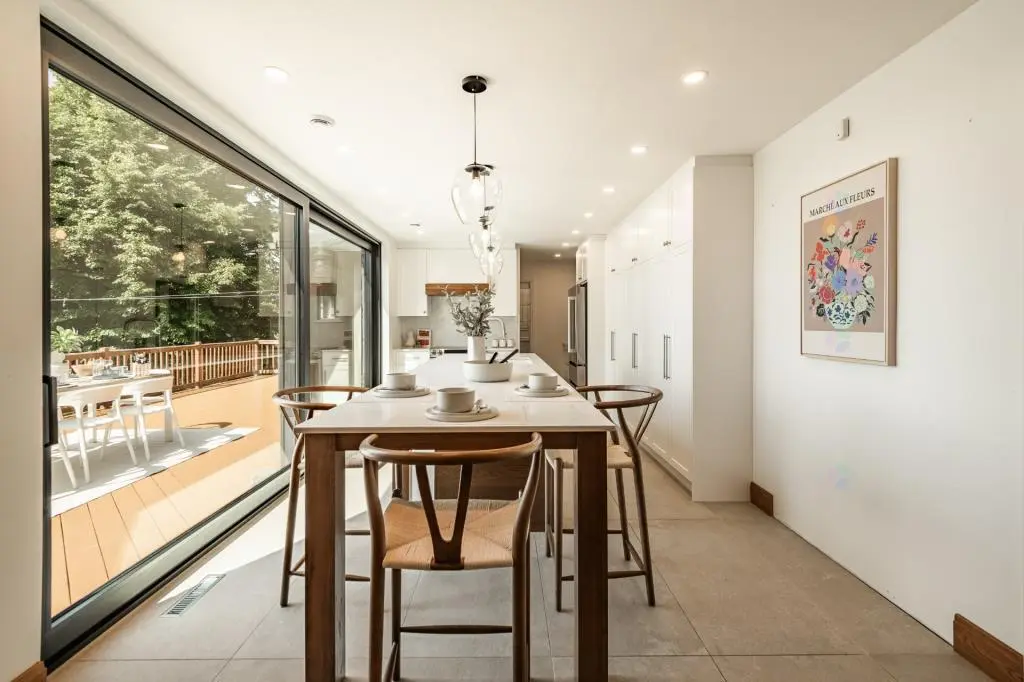 Cuisine rénovée pour valorisation immobilière rapide