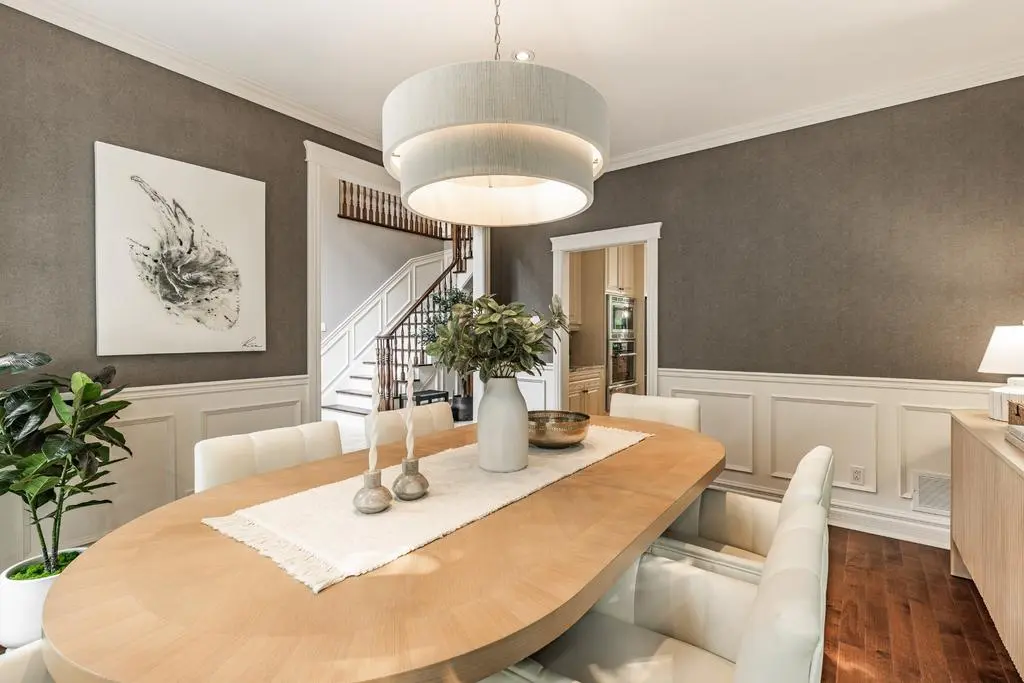 Warm Atmosphere to Boost Property Appeal