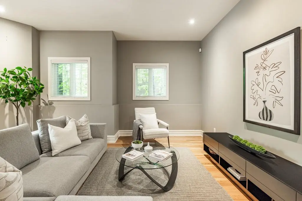 Salon modernisé grâce au home staging professionnel