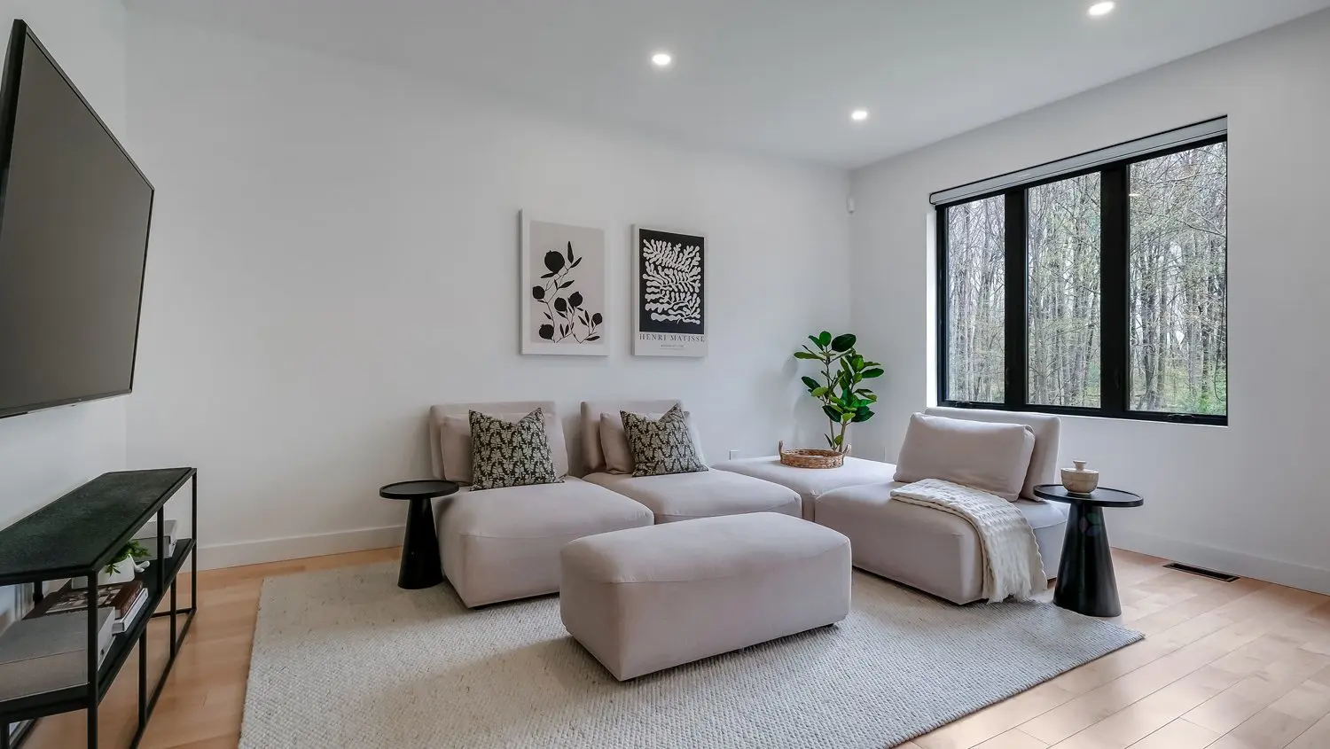 Salon modernisé grâce au home staging professionnel