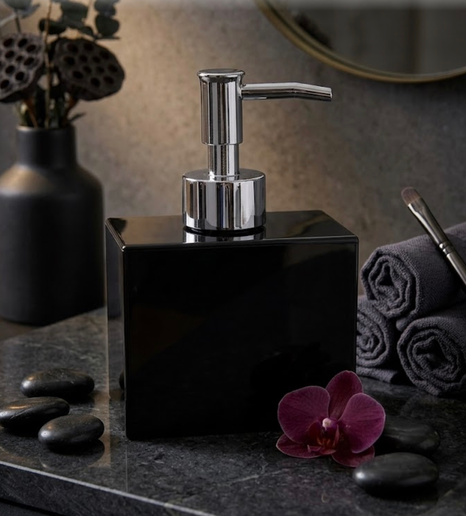[LIQ-BAT-DIS-51-N] Distributeur de savon noir mat cubique - Style Urbain Chic